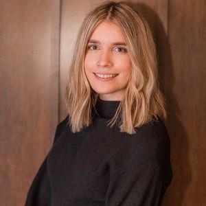 Meet your Posher, Chloe